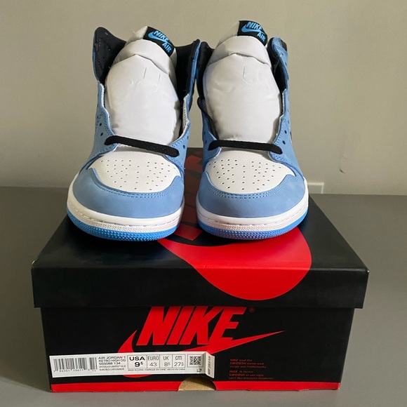Brand new Jordan 1 University Blue Size 9.5 - Picture 5 of 6